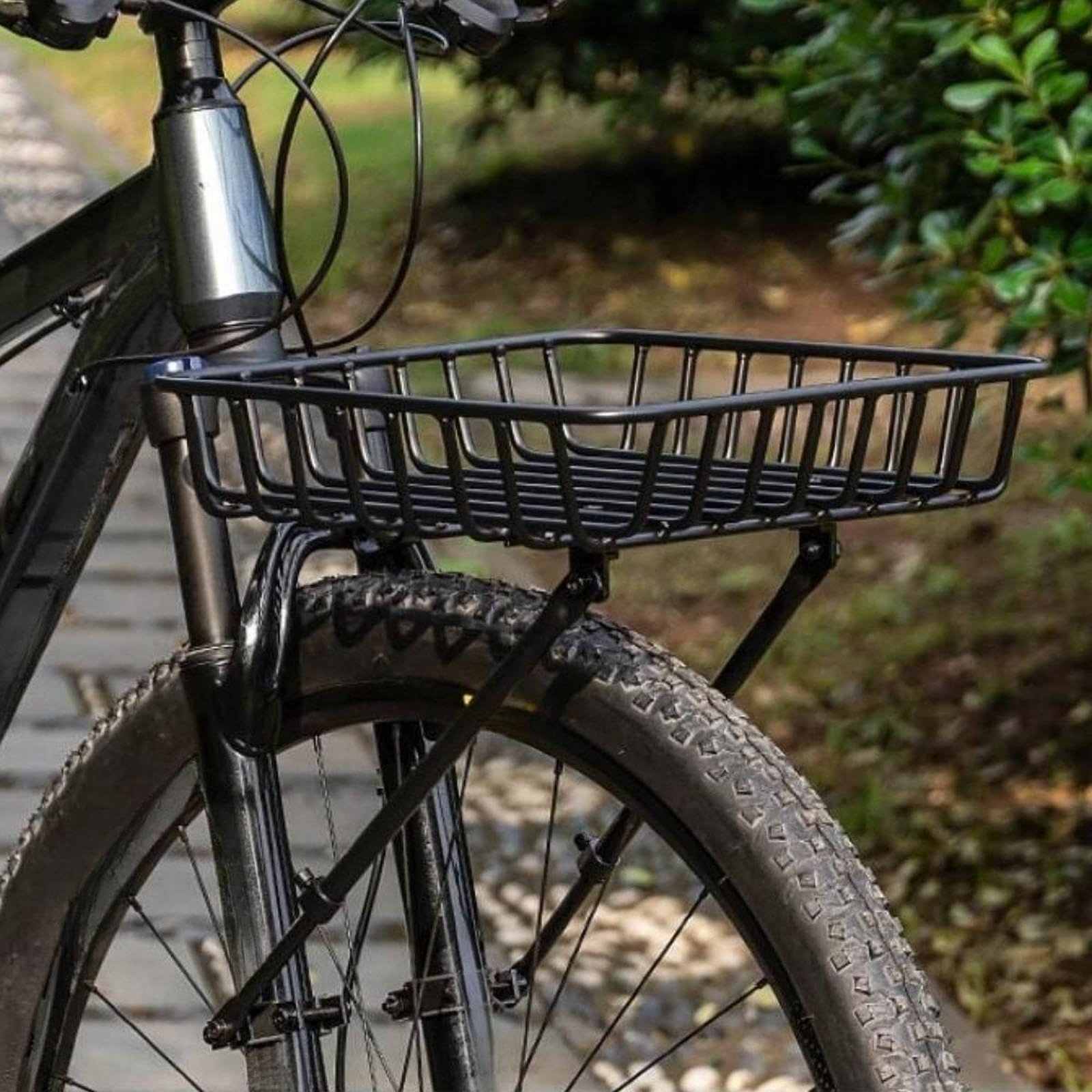 سلة أمامية من الألومنيوم خفيفة - مراجعة Cycling Commuting وسعره